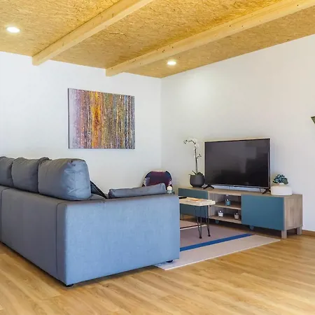 펜션 Eco House, 5 Min From The Beach *
