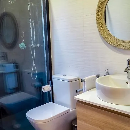 펜션 Eco House, 5 Min From The Beach *