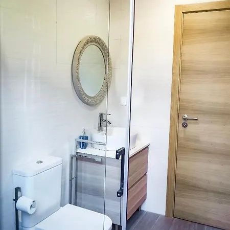 펜션 Eco House, 5 Min From The Beach *