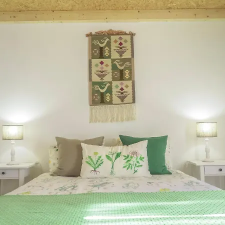 펜션 Eco House, 5 Min From The Beach *