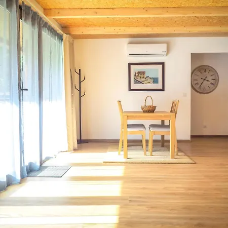펜션 Eco House, 5 Min From The Beach 코스타 다 카파리카