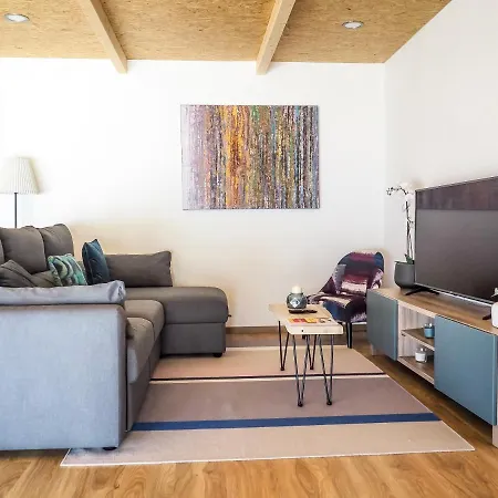펜션 Eco House, 5 Min From The Beach